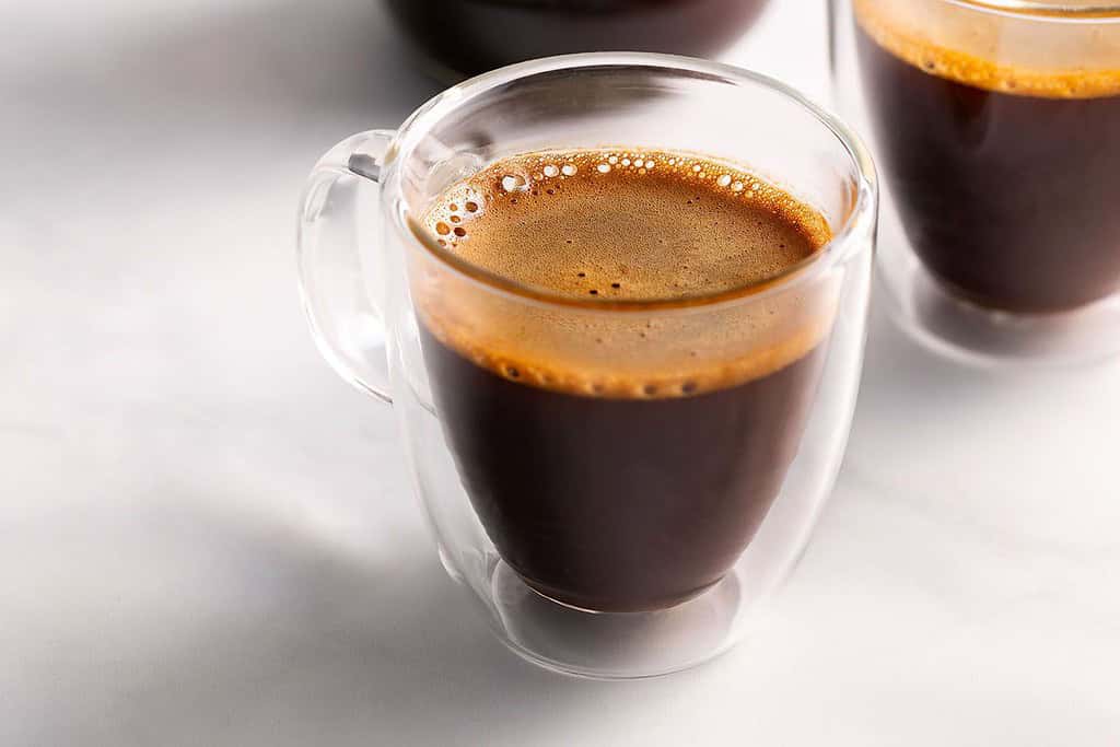 yak-prygotuvaty-klasychnyj-espreso-z-lavazza